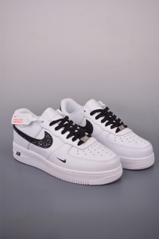 Nike Air Force 1 Low 'White / Black Splatter' view 1