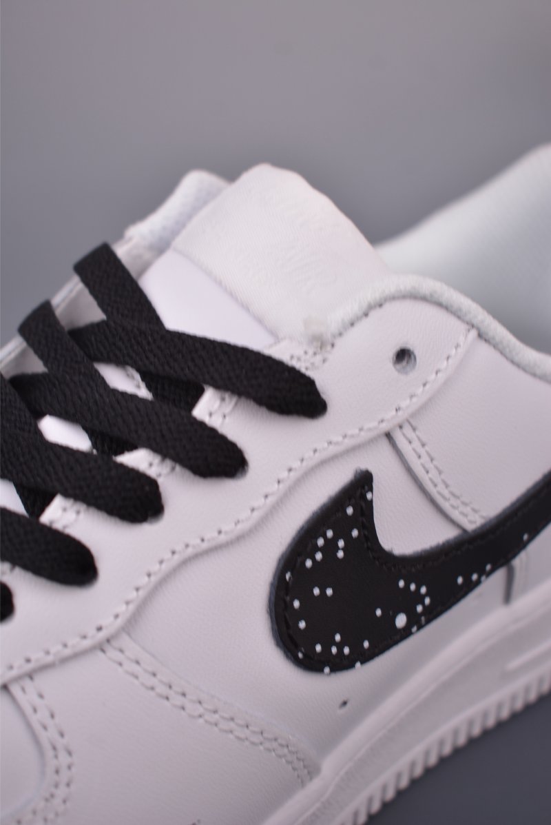 Nike Air Force 1 Low 'White / Black Splatter' view