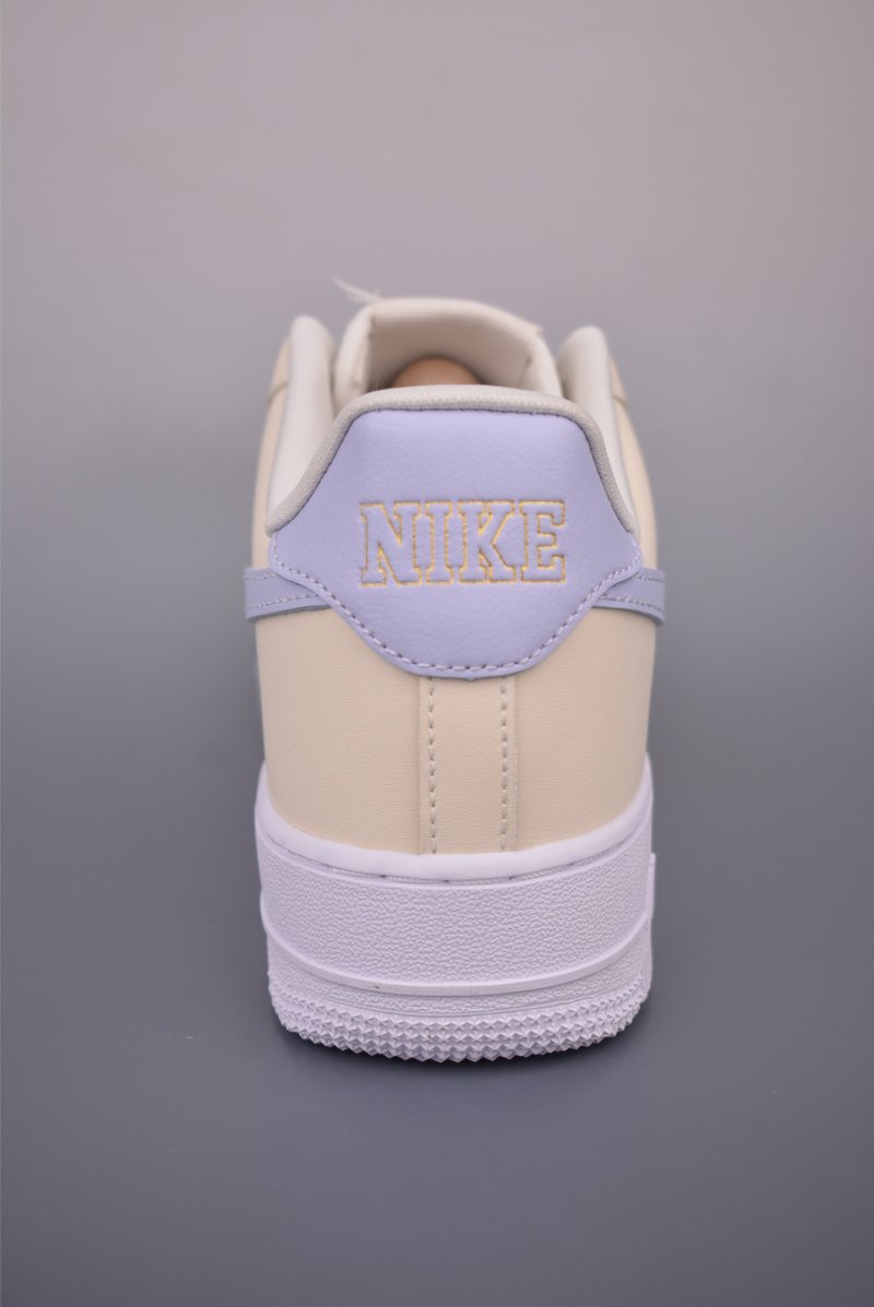 Nike Air Force 1 Low view