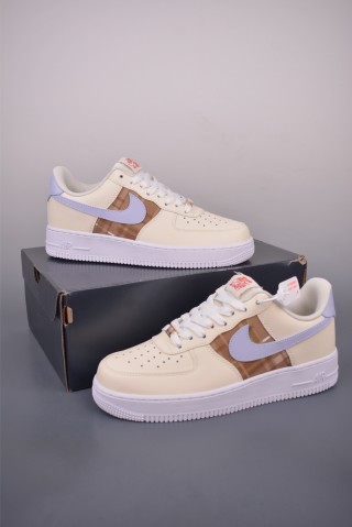 Nike Air Force 1 Low view 5
