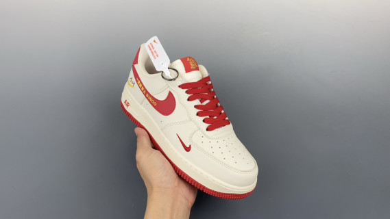 Nike Air Force 1 Low 'Gold' view 1
