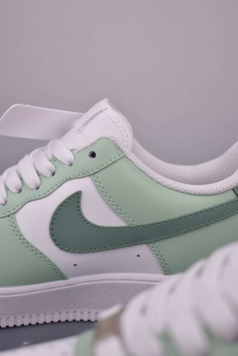 Nike Air Force 1 Low 'Four Leaf Clover' view
