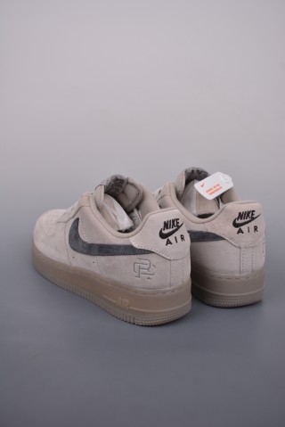 Nike Air Force 1 Low view 2