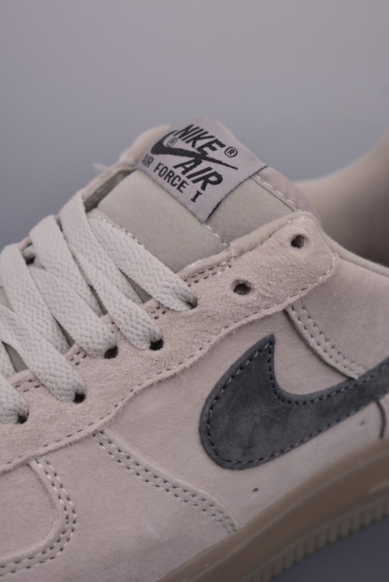 Nike Air Force 1 Low view