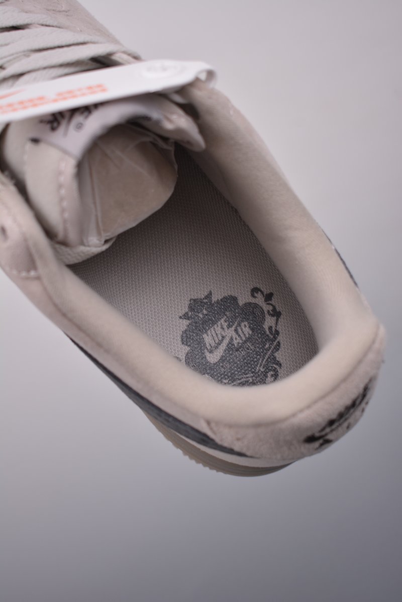 Nike Air Force 1 Low view