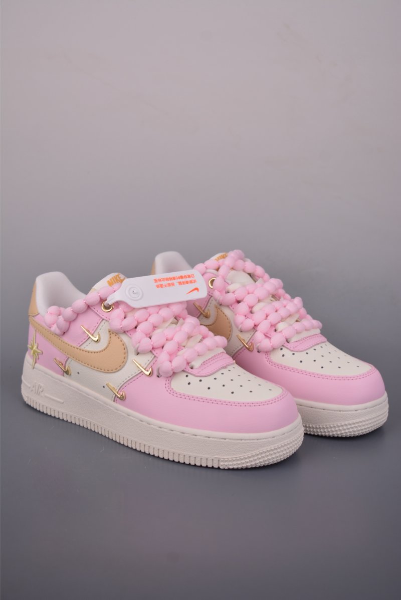 Nike Air Force 1 Low 'Pink'