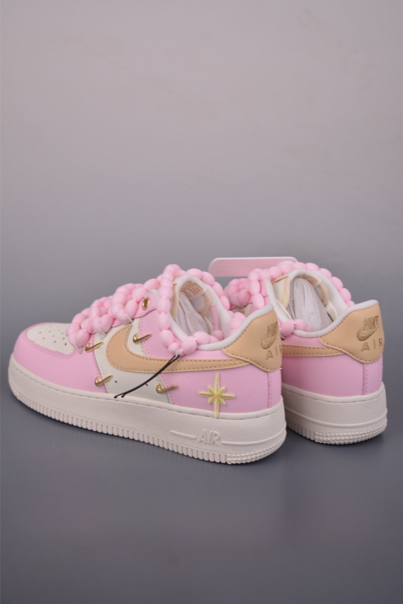 Nike Air Force 1 Low 'Pink' view