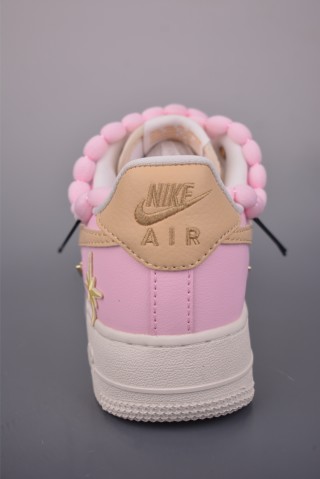 Nike Air Force 1 Low 'Pink' view 4