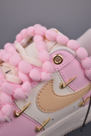 Nike Air Force 1 Low 'Pink' view 7