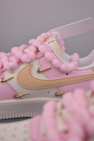 Nike Air Force 1 Low 'Pink' view 8