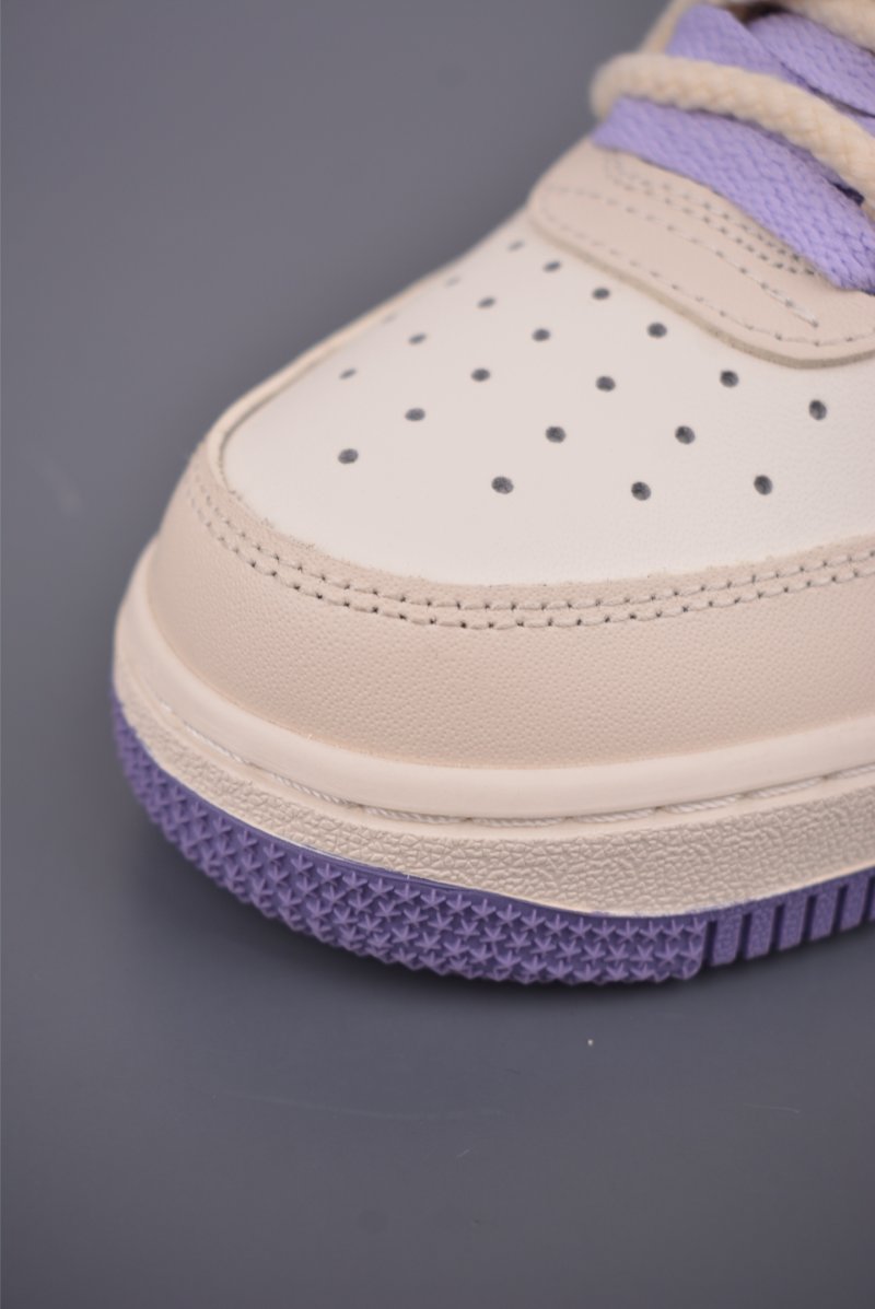 Nike Air Force 1 Low 'Graffiti Deconstruct' view