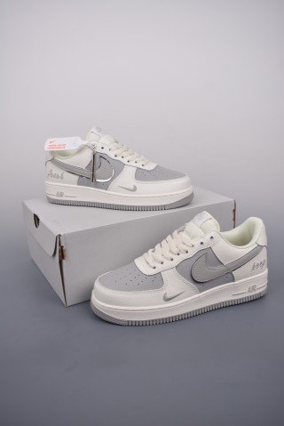 Nike Air Force 1 Low 'White' view 5