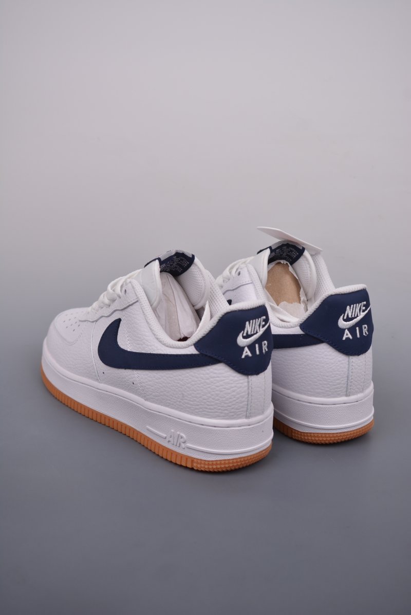 Nike Air Force 1 Low 'Black / White Gum' view
