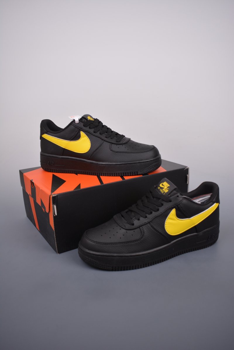 Nike Air Force 1 Low 'Black / Yellow' view