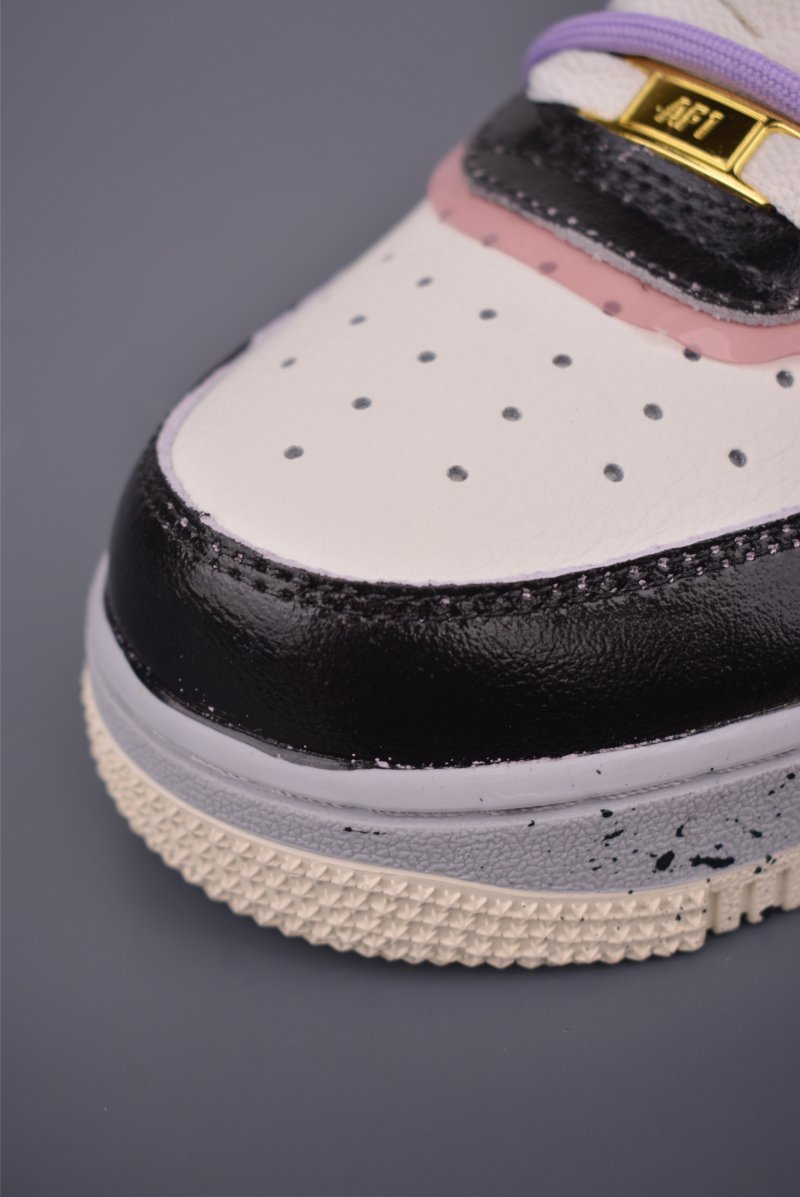 Nike Air Force 1 Low 'Pixel Cloud' view