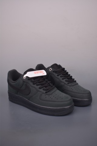 Nike Air Force 1 Low view 1