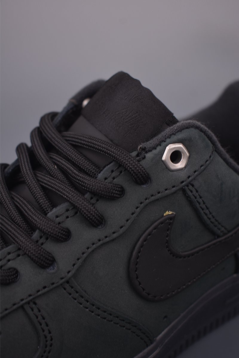 Nike Air Force 1 Low view