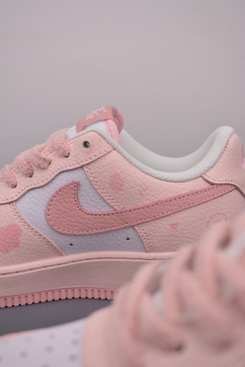 Nike Air Force 1 Low 'Dragon Year' view
