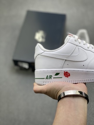 Nike Air Force 1 Low 'Gold' view 5