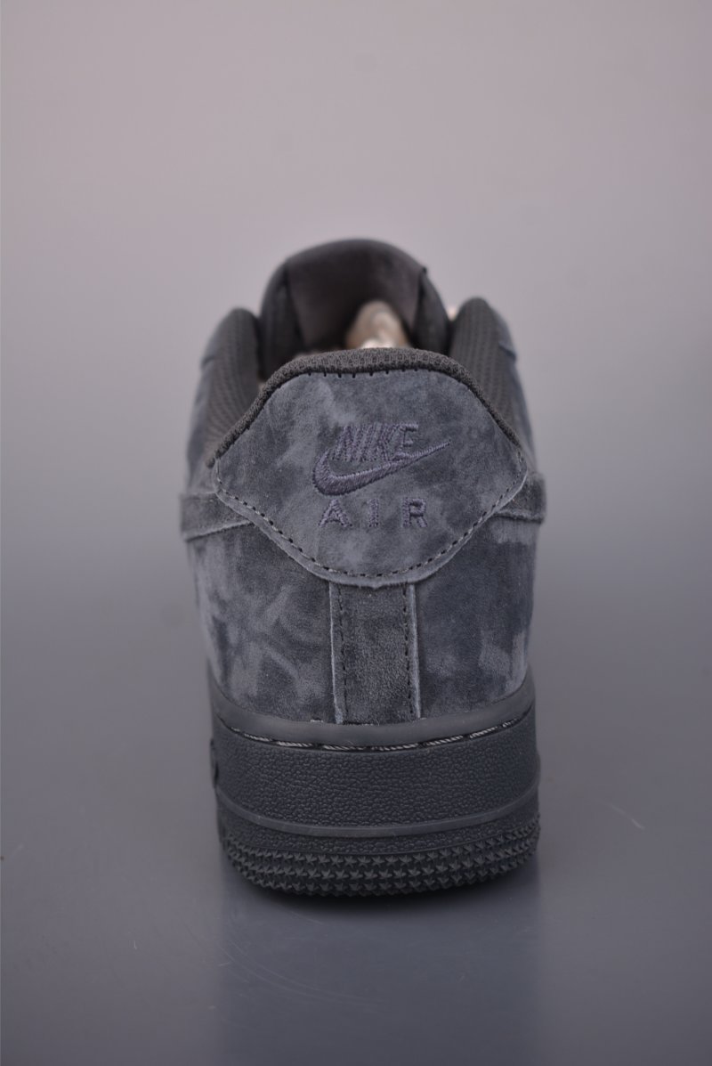 Nike Air Force 1 Low view