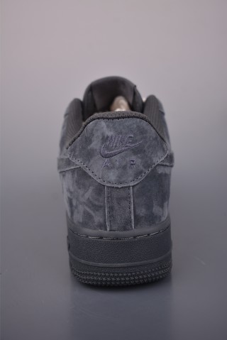 Nike Air Force 1 Low view 4