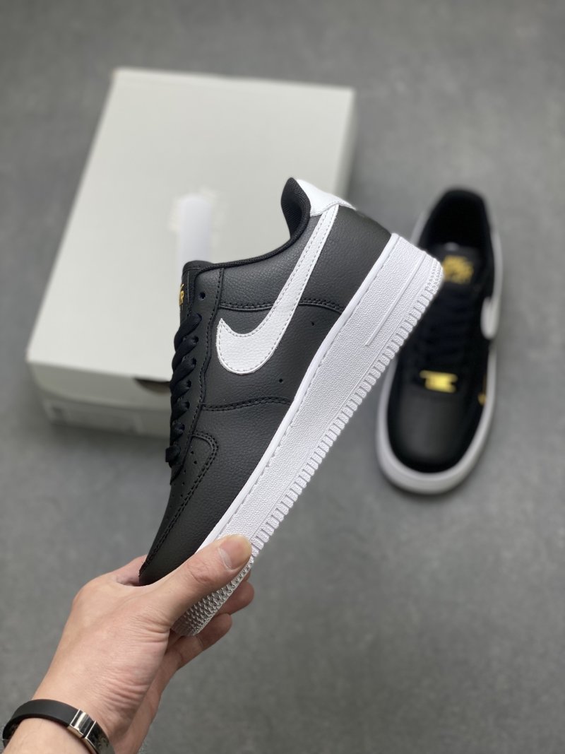 Nike Air Force 1 Low 'Gold' view