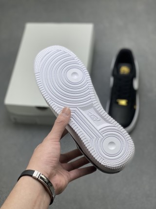 Nike Air Force 1 Low 'Gold' view 6