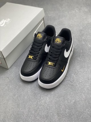 Nike Air Force 1 Low 'Gold' view 8