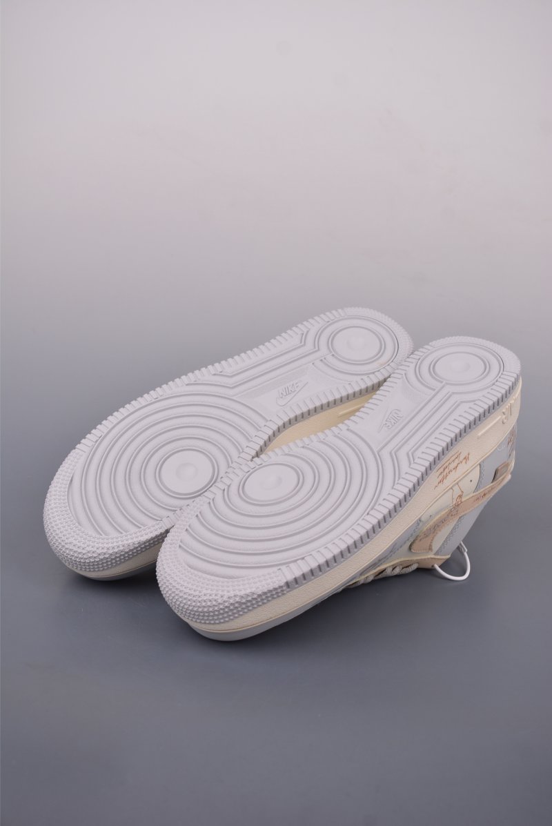Nike Air Force 1 Low view