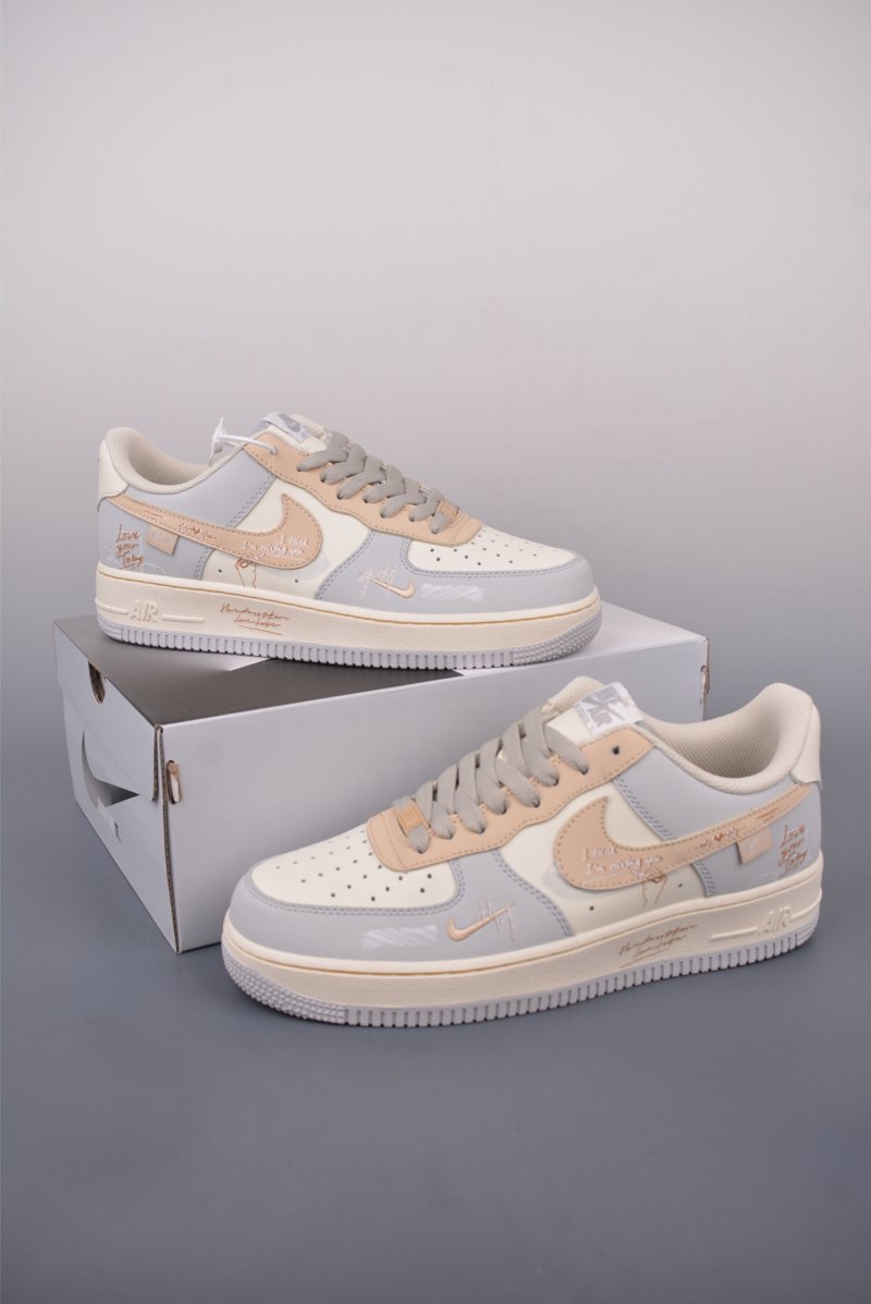 Nike Air Force 1 Low view