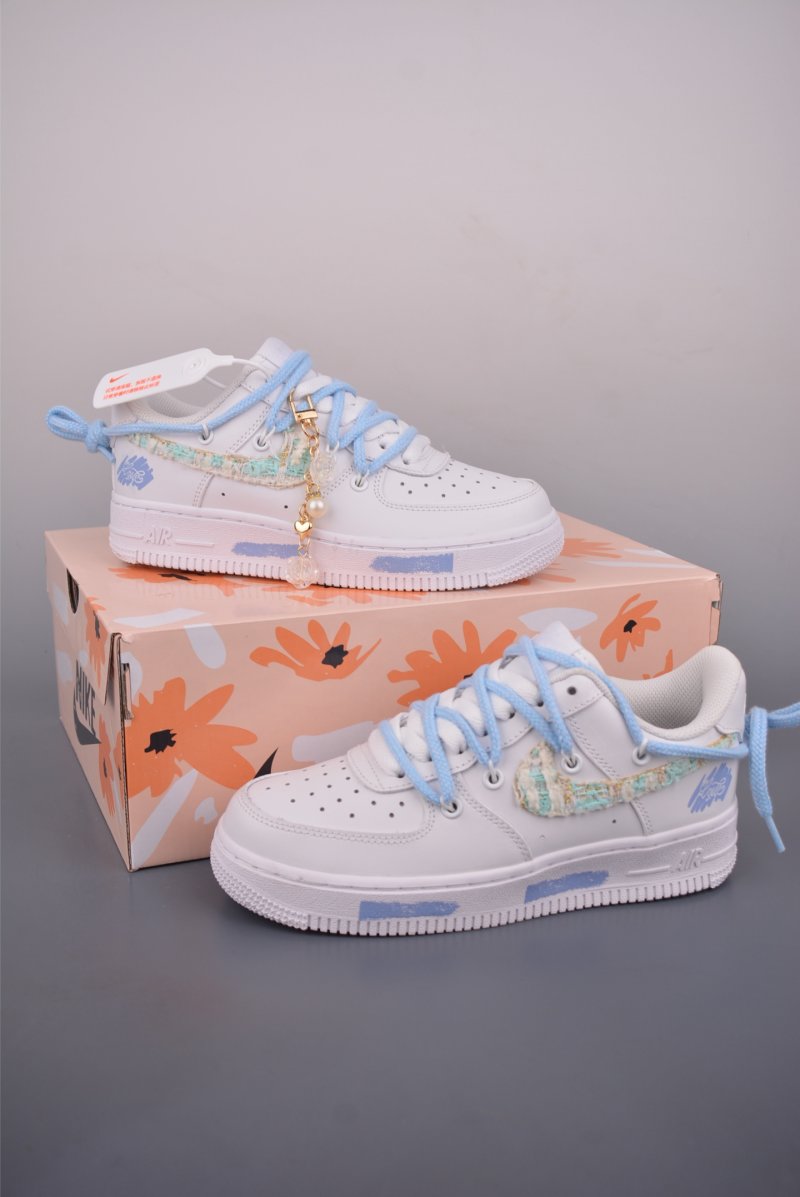 Nike Air Force 1 Low 'Milk Blue' view