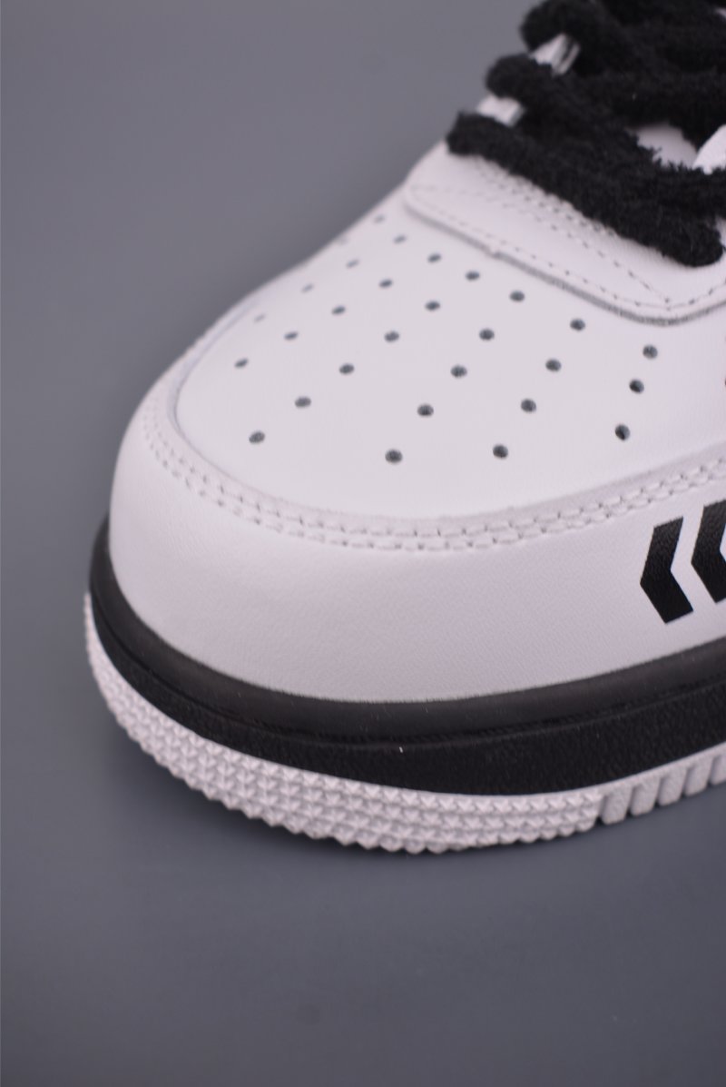 Nike Air Force 1 Low view