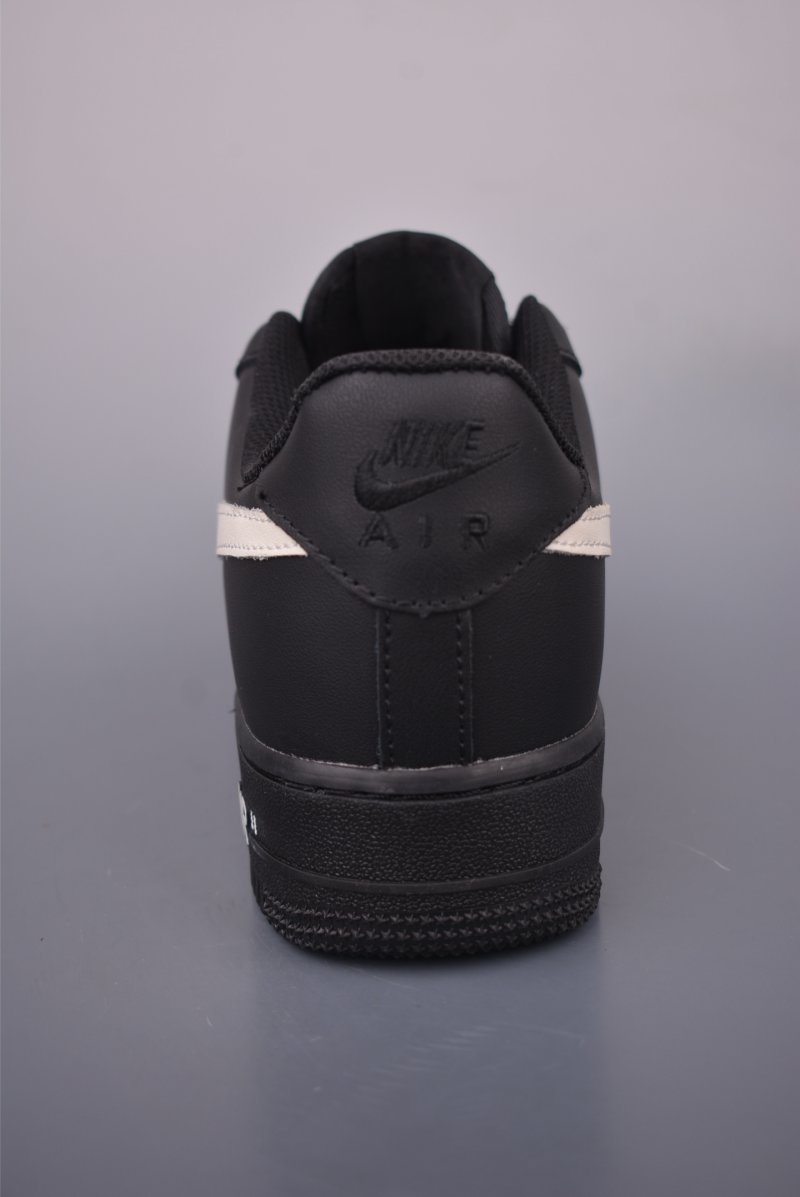 Nike Air Force 1 Low view