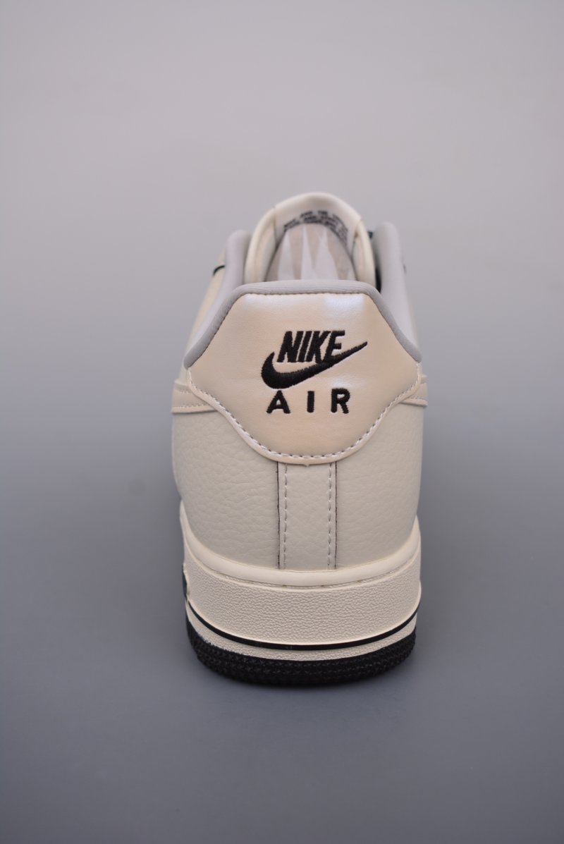 Nike Air Force 1 Low 'Pearl Black' view
