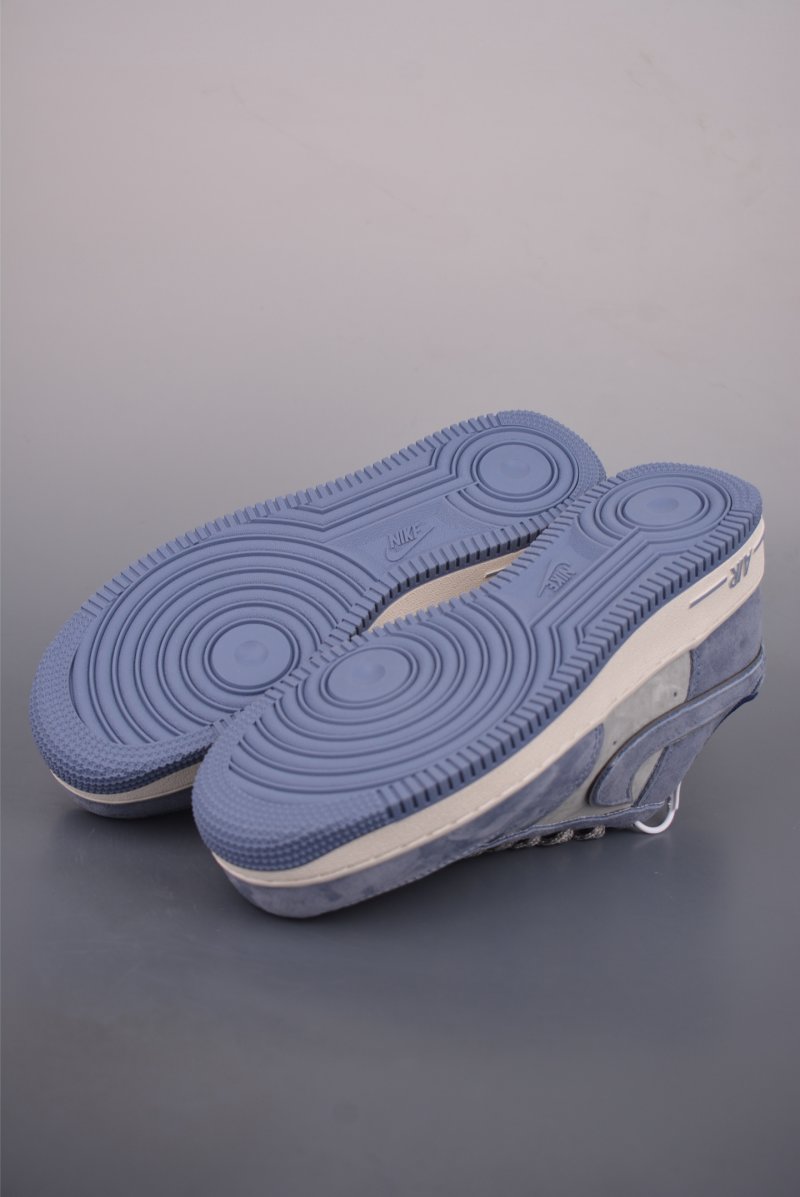 Nike Air Force 1 Low view
