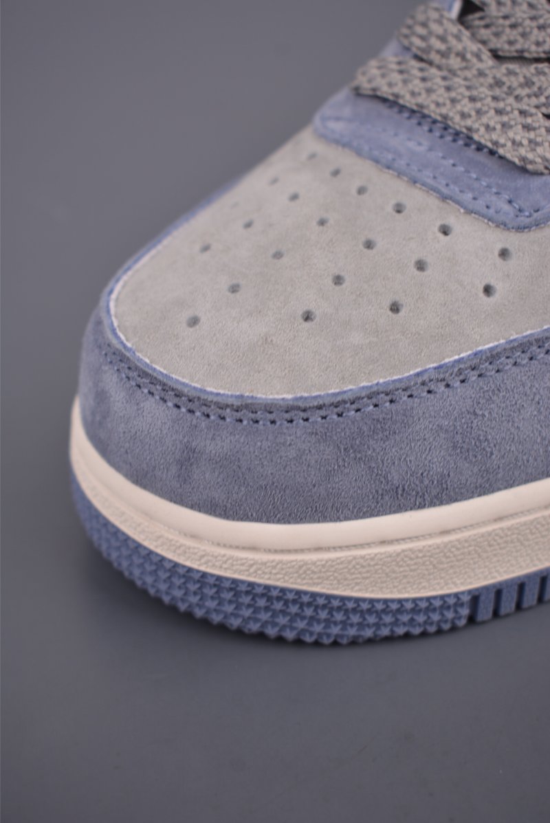 Nike Air Force 1 Low view