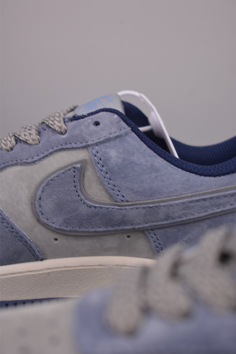 Nike Air Force 1 Low view