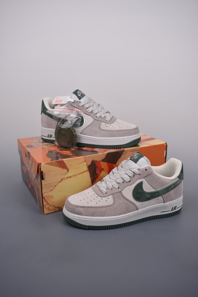 Nike Air Force 1 Low 'Katsuhiro Otomo' view