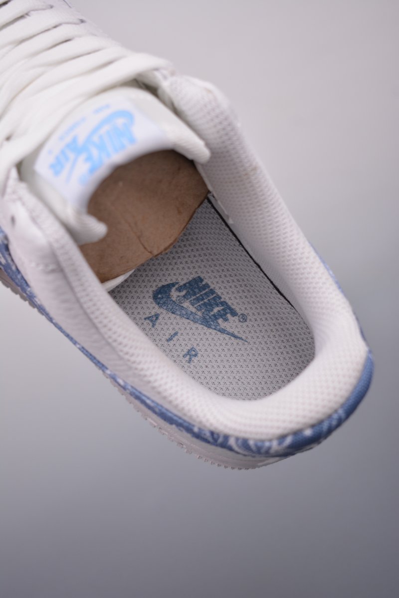 Nike Air Force 1 Low view