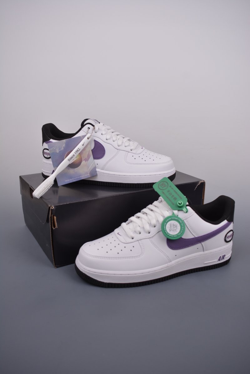 Nike Air Force 1 Low 'White / Purple' view