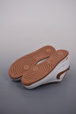 Nike Air Force 1 Low view 3