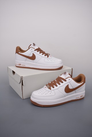 Nike Air Force 1 Low view 5