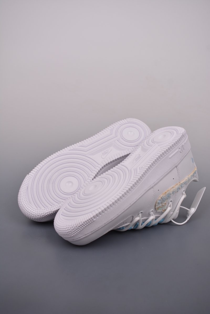 Nike Air Force 1 Low 'White / Blue' view