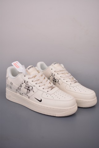 Nike Air Force 1 Low Dior view 1