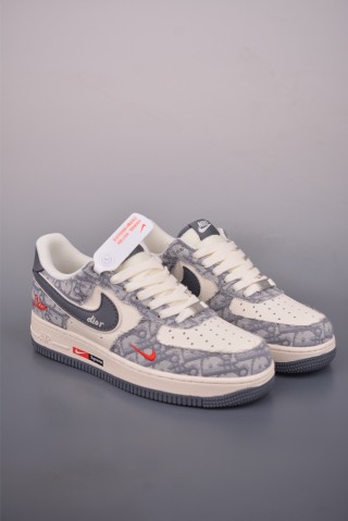 Nike Air Force 1 Low Dior view 1