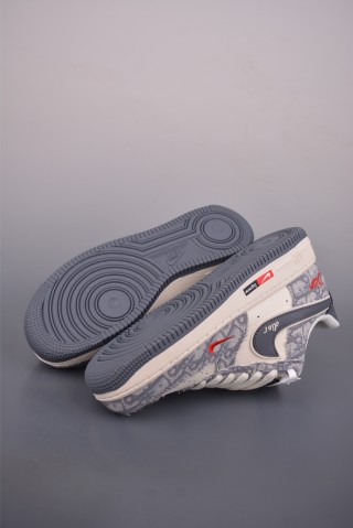 Nike Air Force 1 Low Dior view 3