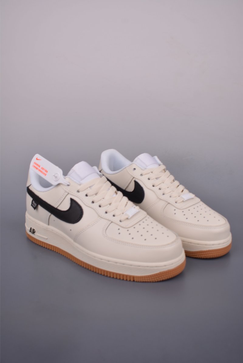 Nike Air Force 1 Low