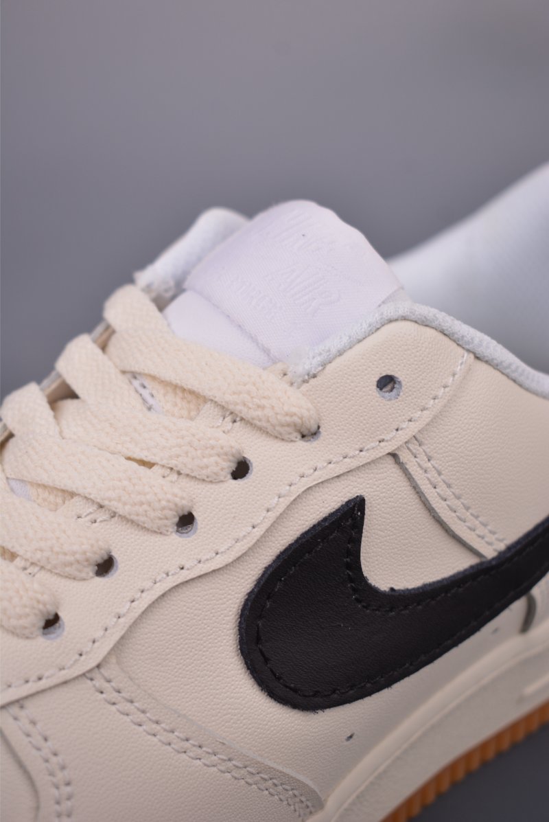 Nike Air Force 1 Low view