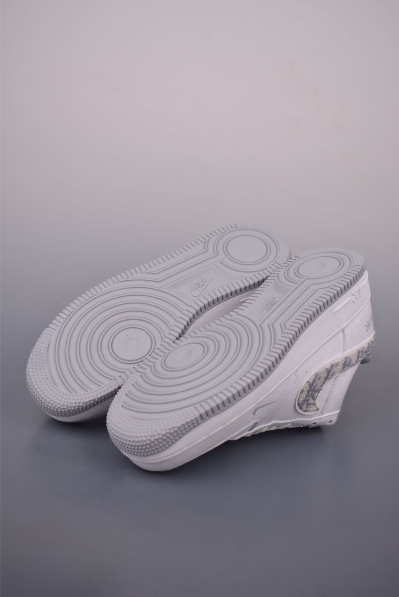 Nike Air Force 1 Low view