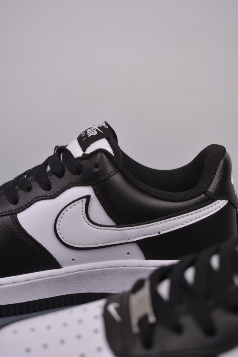 Nike Air Force 1 Low 'Dragon Year Oracle' view